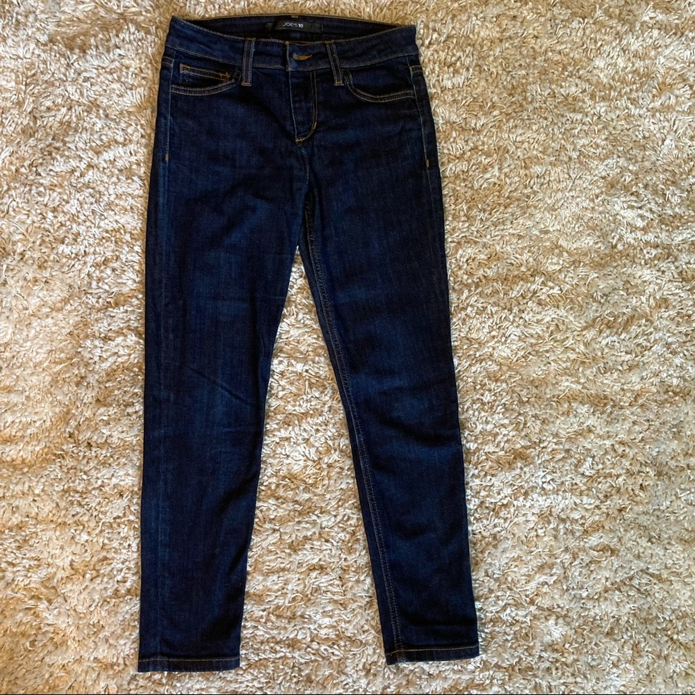 Joe’s Jeans “Ellie” Dark Wash Denim W 25 GUC